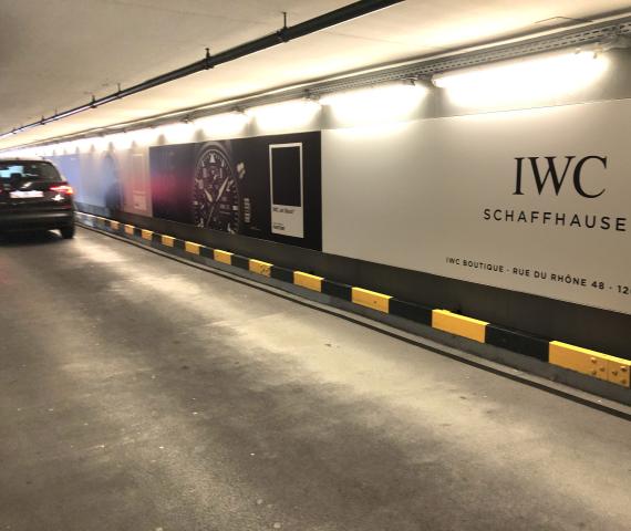 IWC s’installe sur 36 mètres au Parking du Mont-Blanc